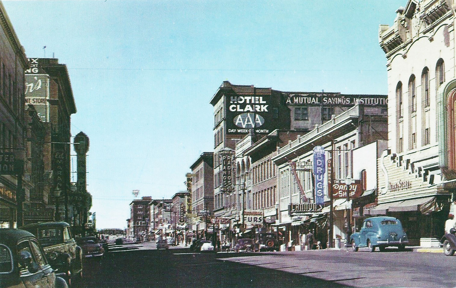 Hotel Clark